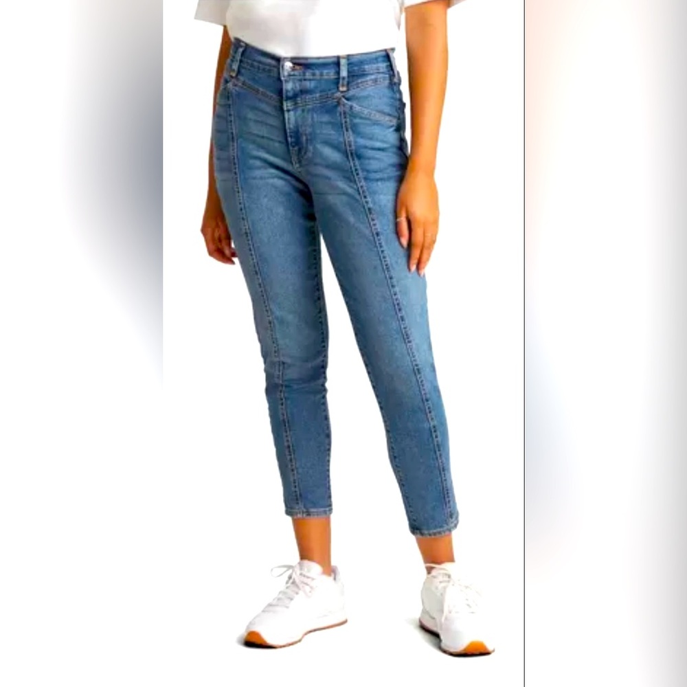 Denizen Levi’s Mom high rise jeans 3 26